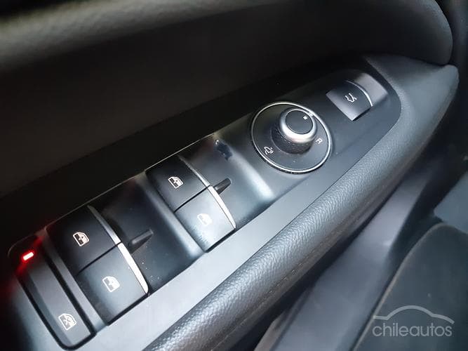 Alfa Romeo Stelvio 22