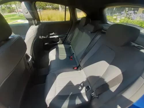 Mercedes-Benz GLA 200 18