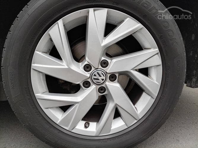 Volkswagen Tiguan 29