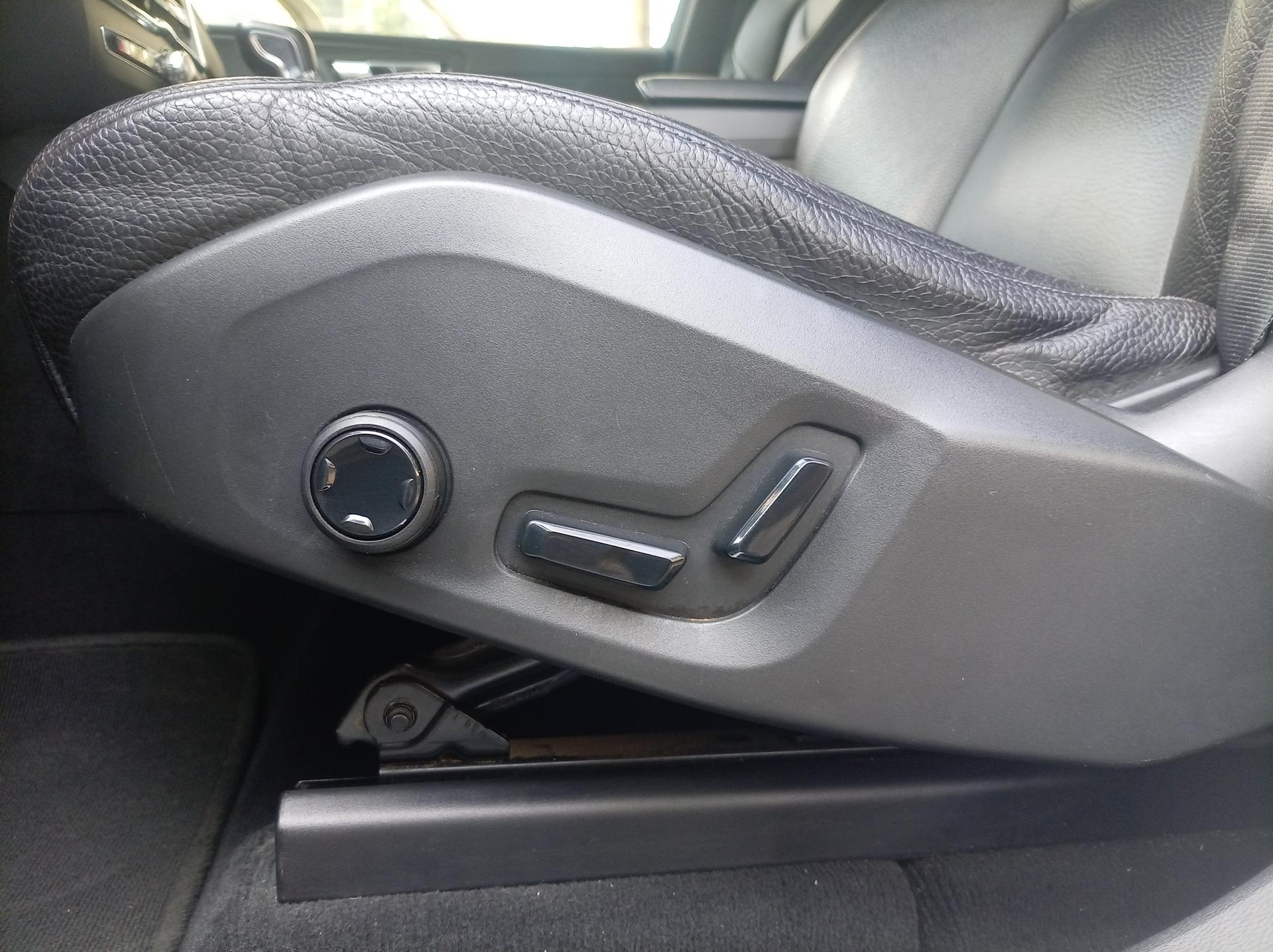 Volvo XC60 19