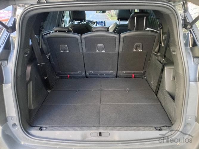 Peugeot 5008 29