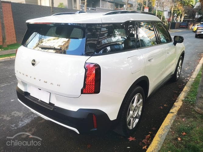 MINI Countryman 6