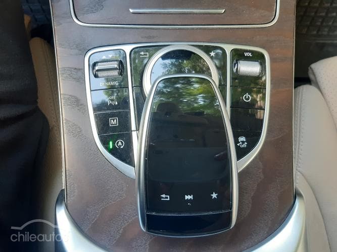 Mercedes-Benz Glc 220 13