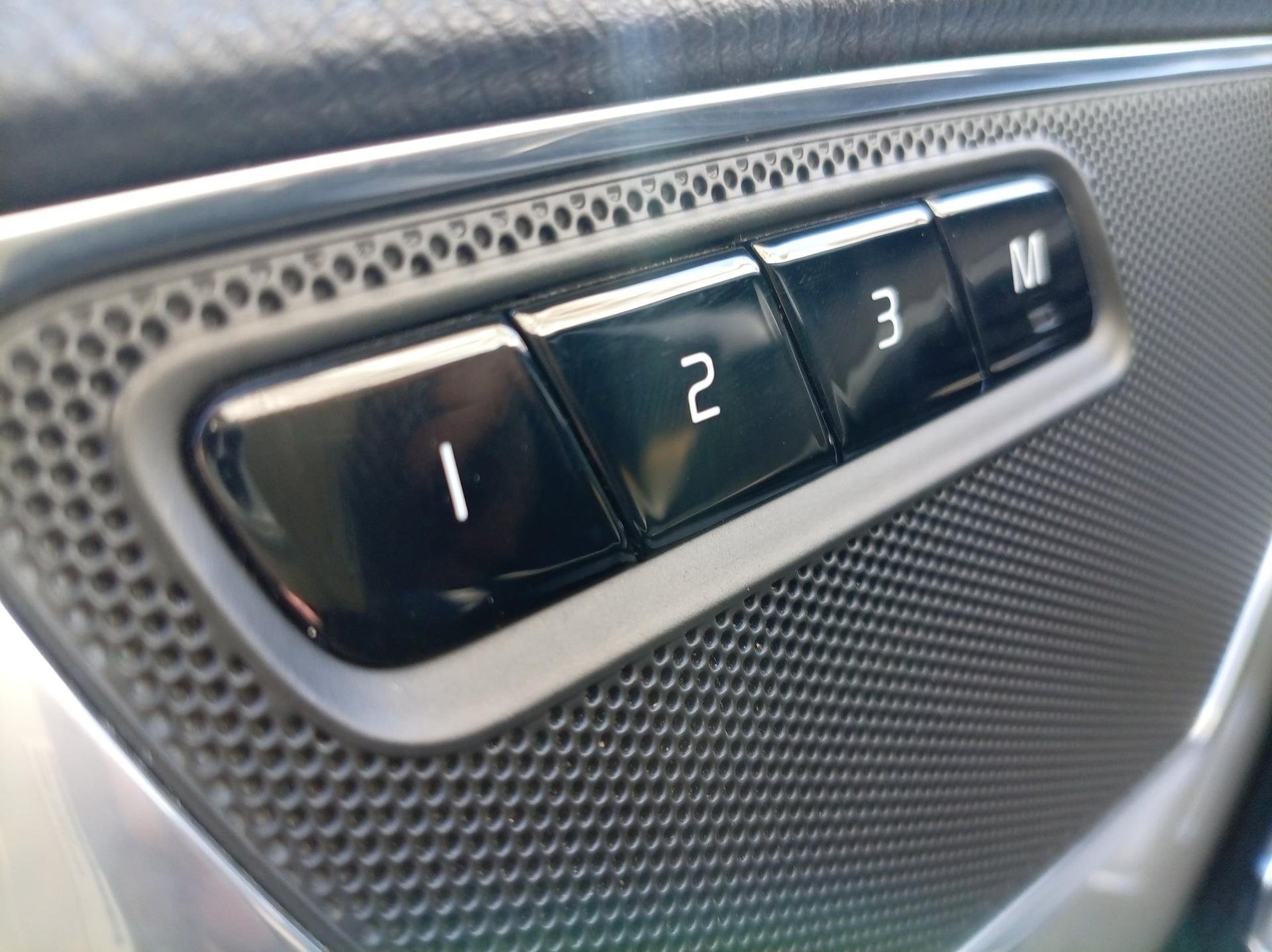 Volvo XC90 17