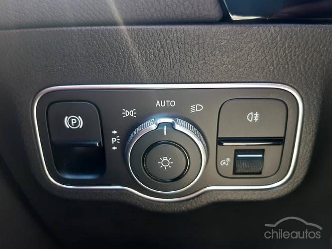 Mercedes-Benz Gla 200 19