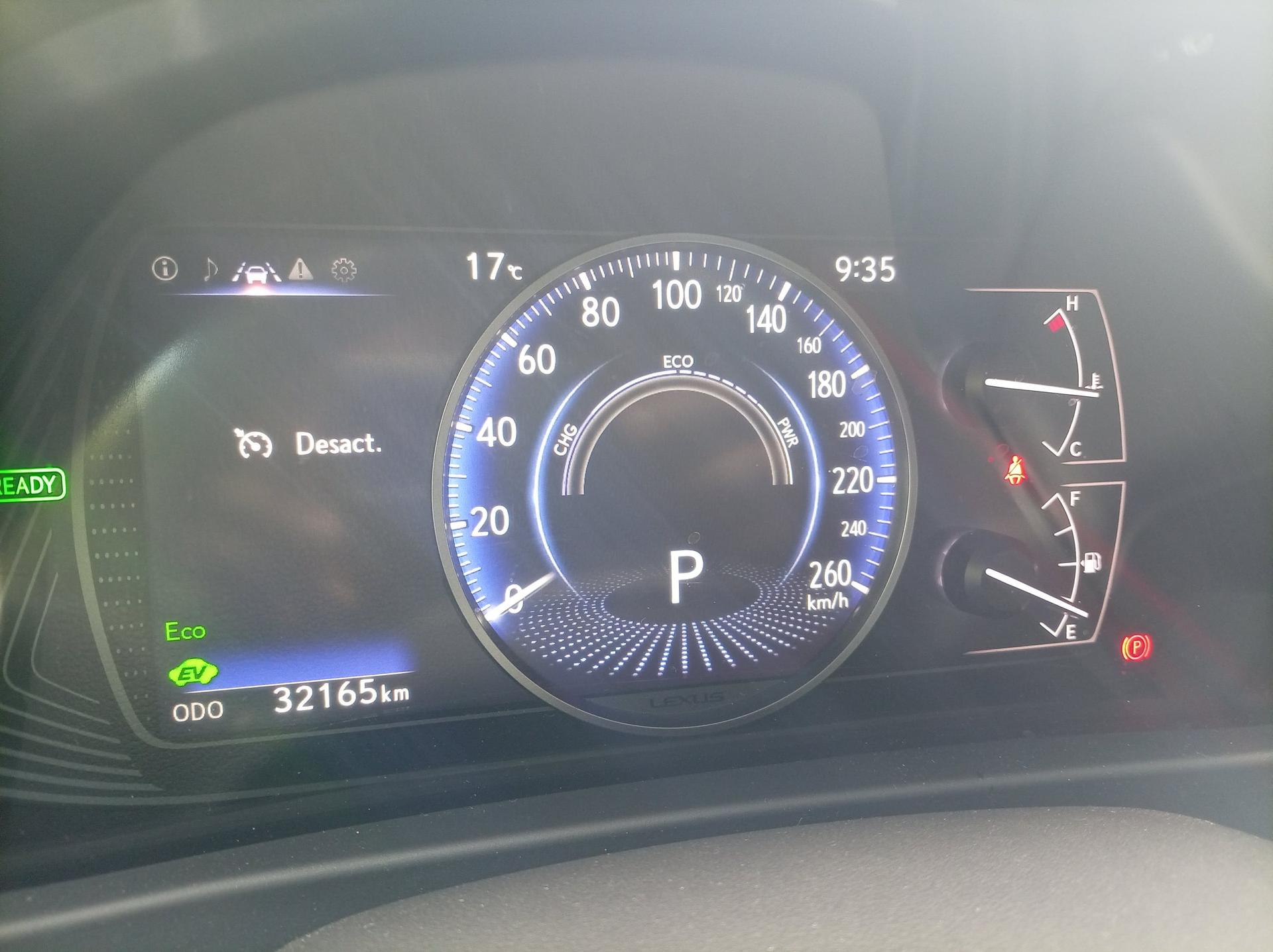 Lexus UX250H 7