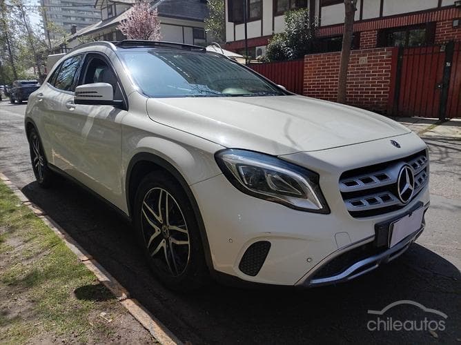 Mercedes-Benz Gla 220D 3