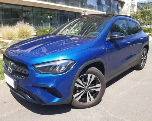 Mercedes-Benz GLA 200