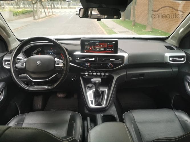 Peugeot Landtrek 22