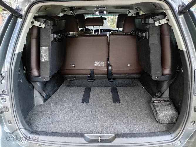 Toyota Fortuner 26