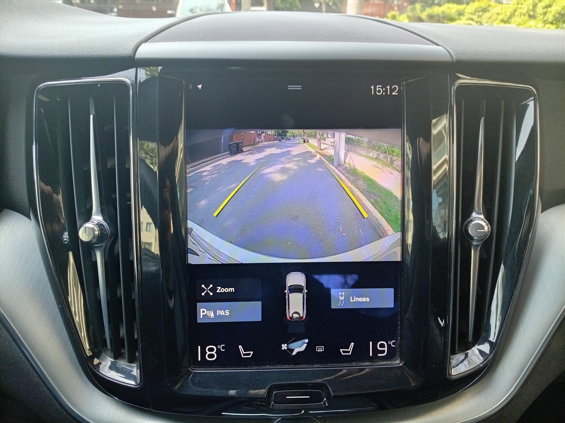Volvo XC60 11
