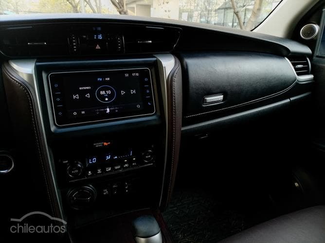 Toyota Fortuner 9