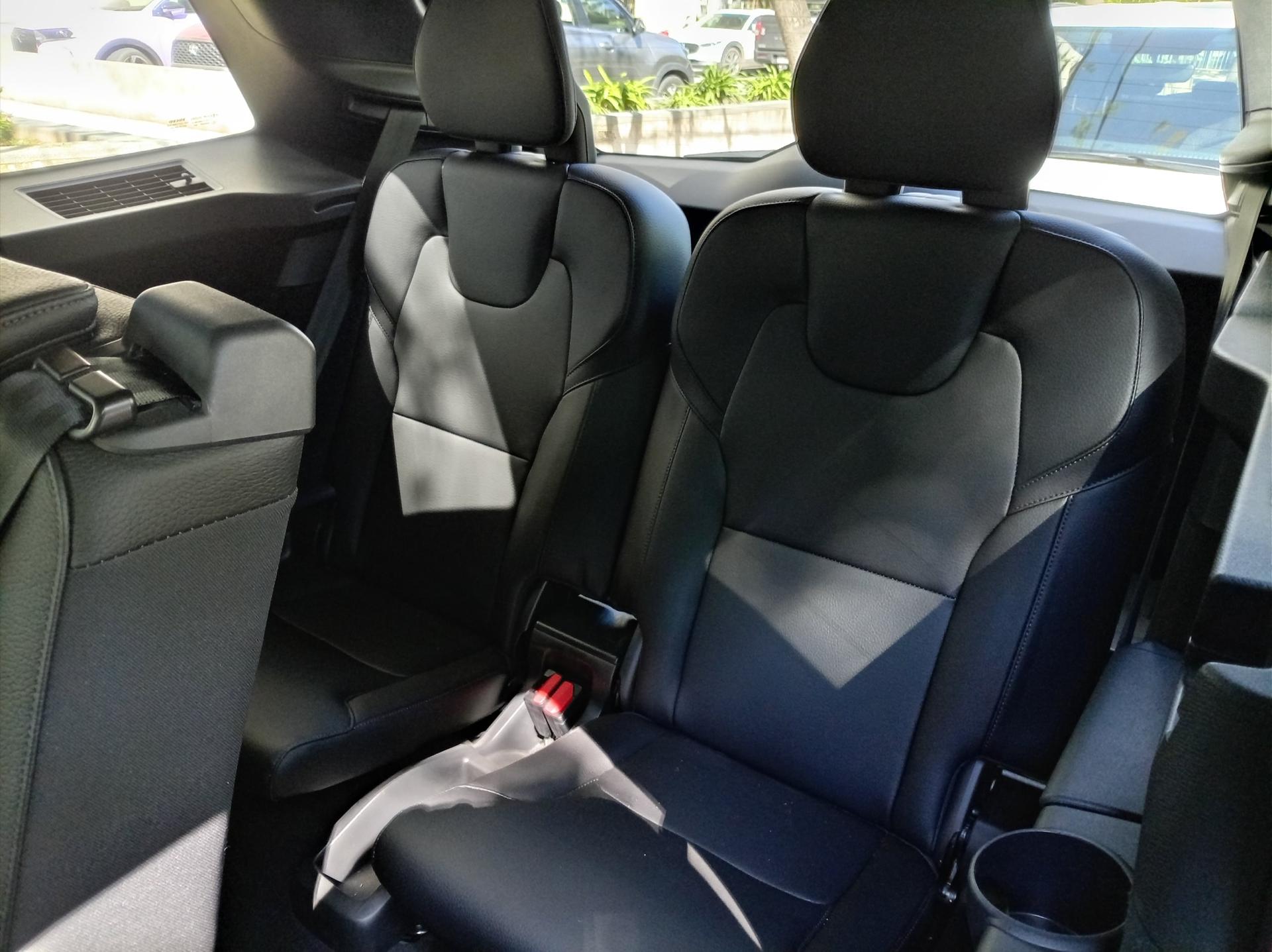 Volvo XC90 21
