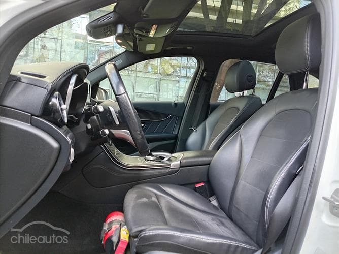 Mercedes-Benz Glc 350 17