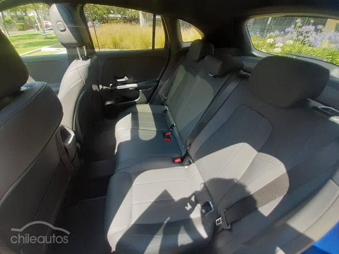Mercedes-Benz Gla 200 14