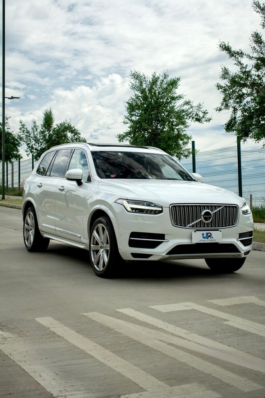 Volvo XC90 3