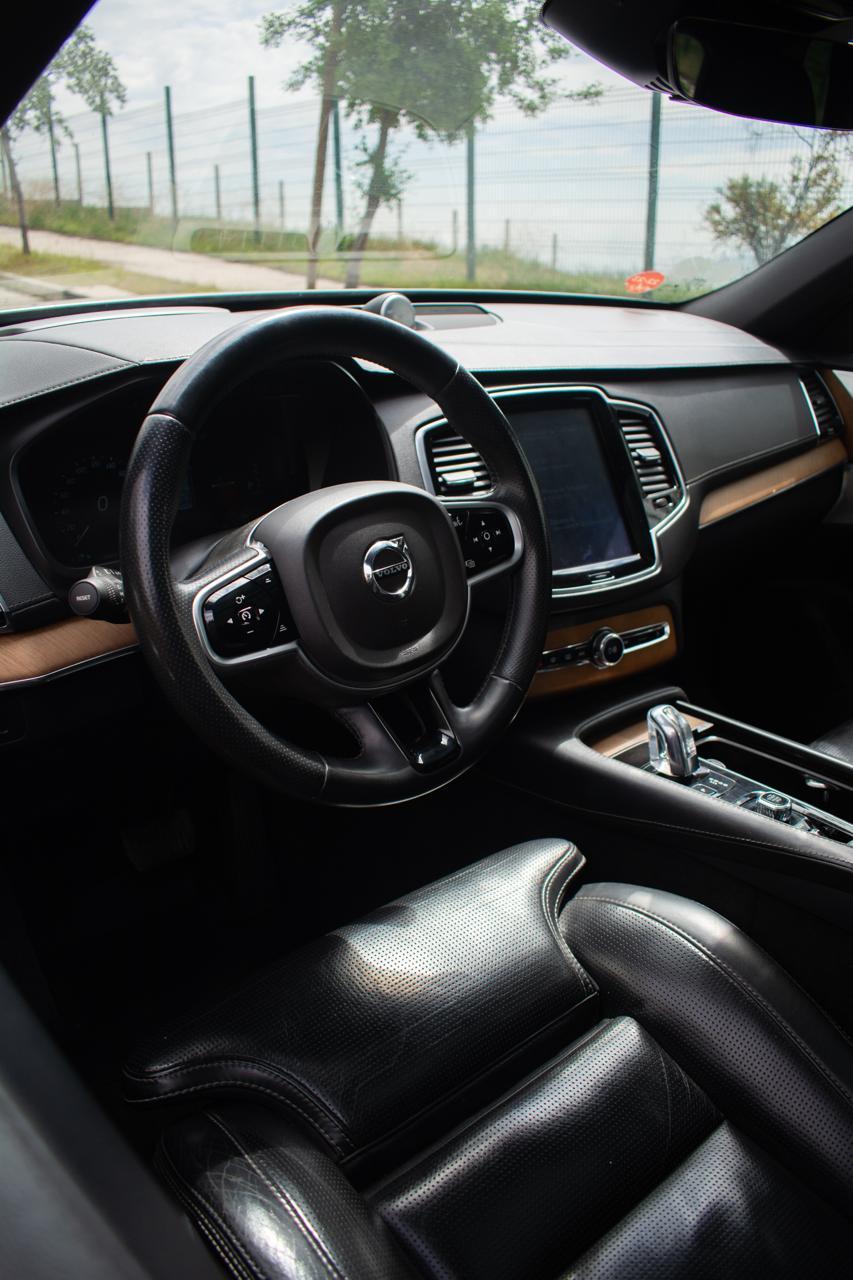 Volvo XC90 7