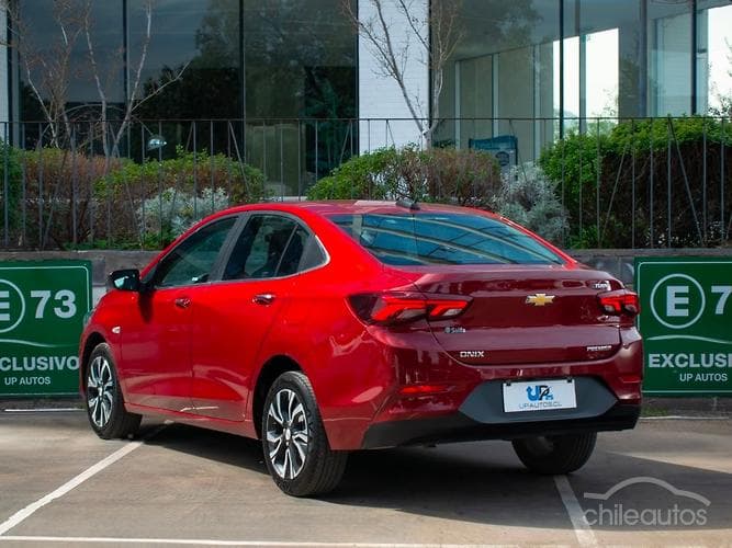 Chevrolet Onix 4