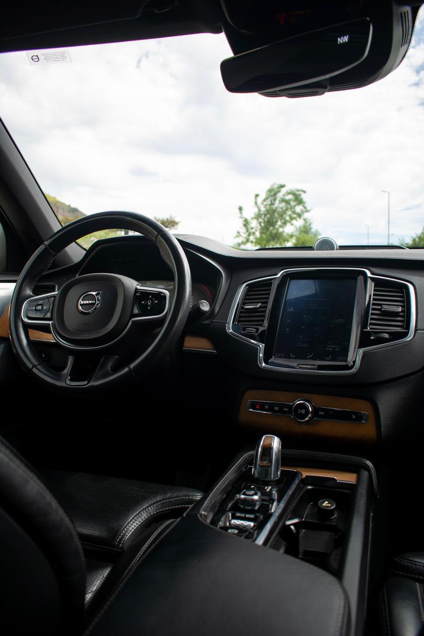 Volvo XC90 8