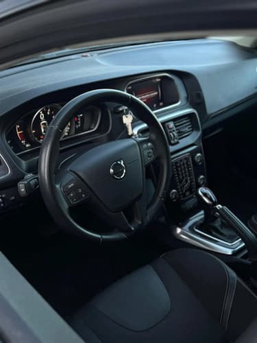 Volvo V40 7