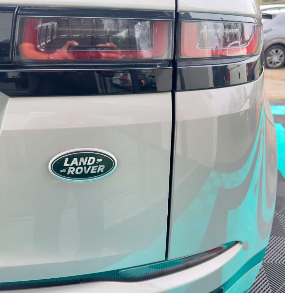Land Rover Evoque 13