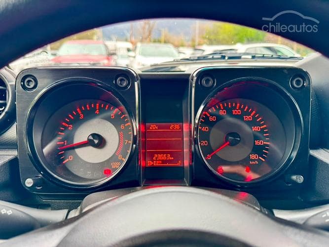 Suzuki Jimny 16
