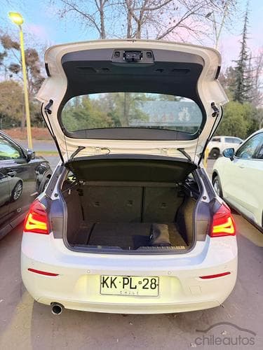 BMW 118 9