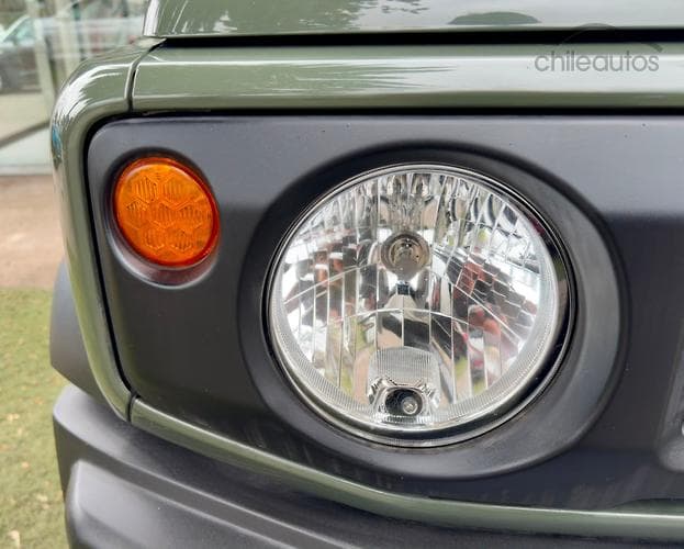 Suzuki Jimny 10