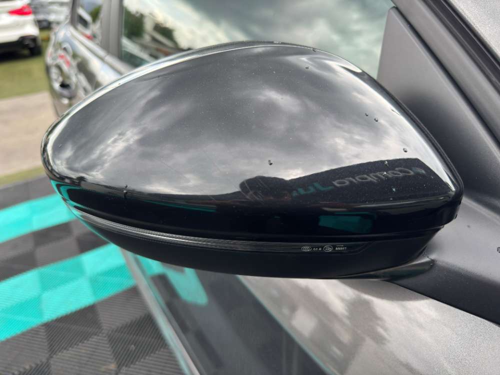 Peugeot 208 14
