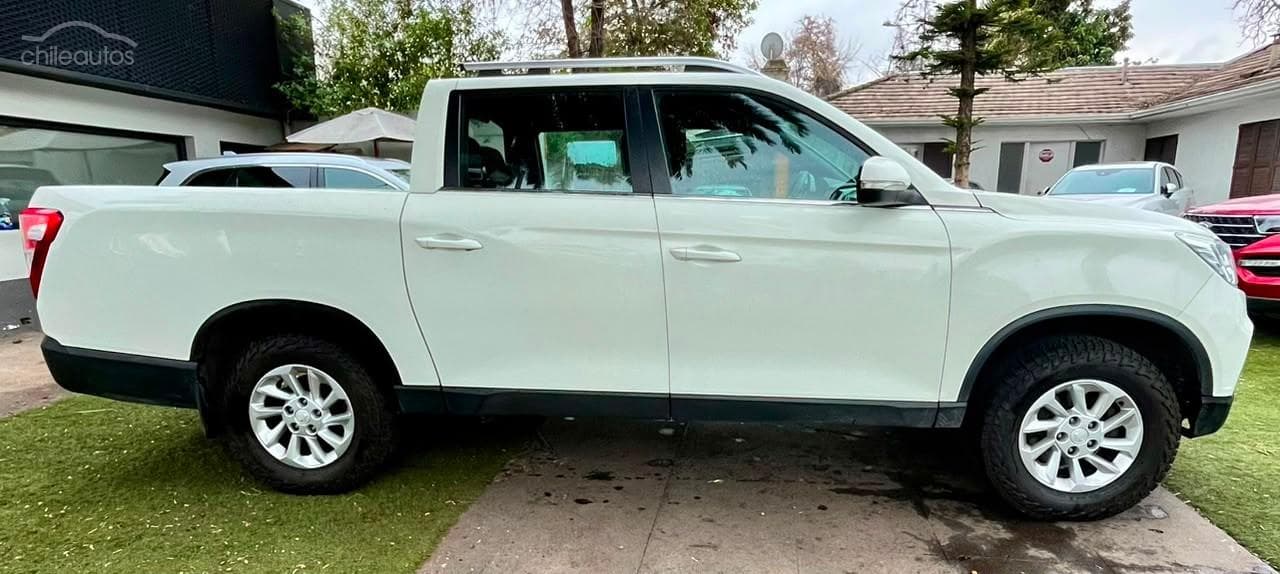SsangYong Grand Musso 12