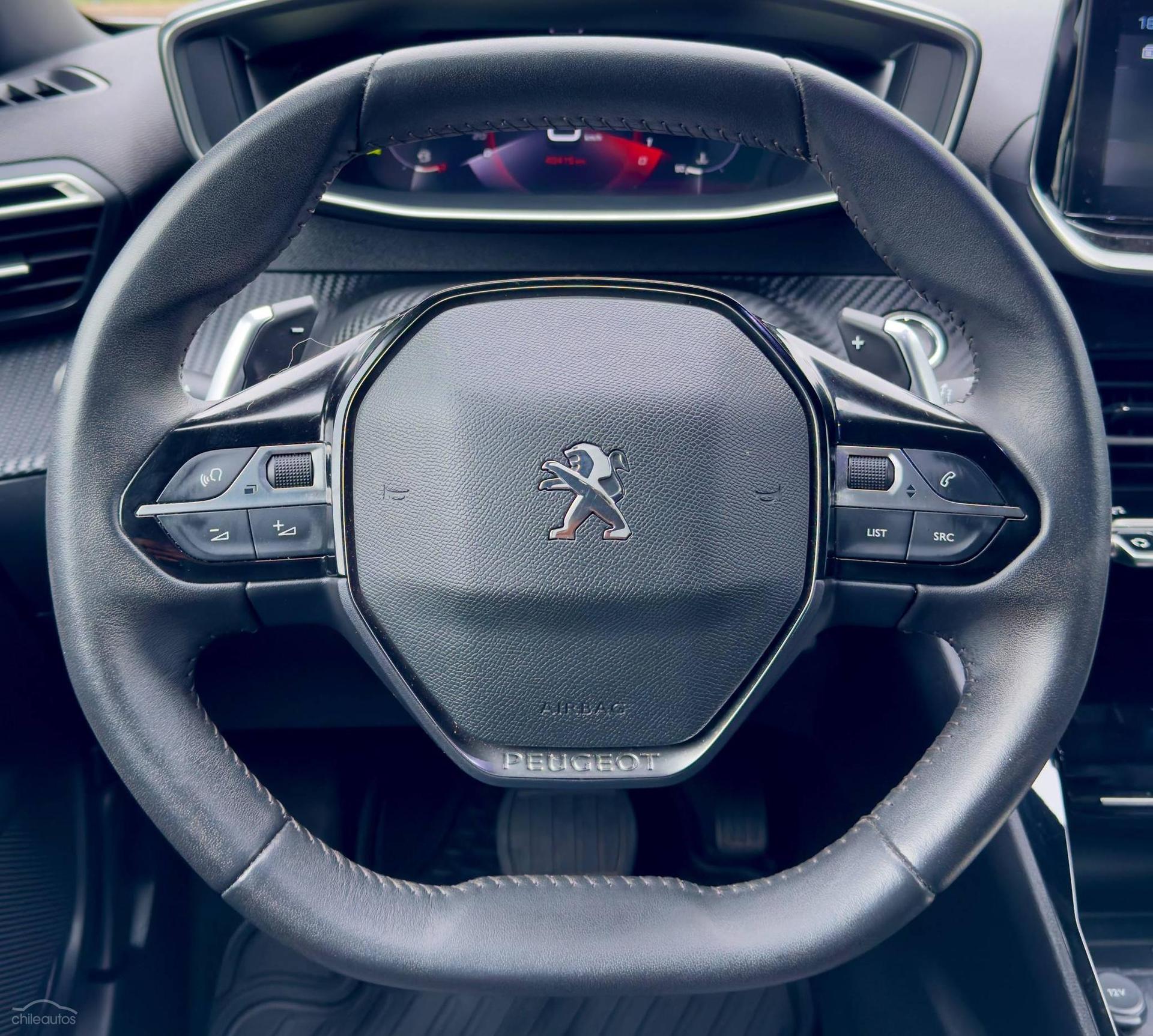 Peugeot 2008 16