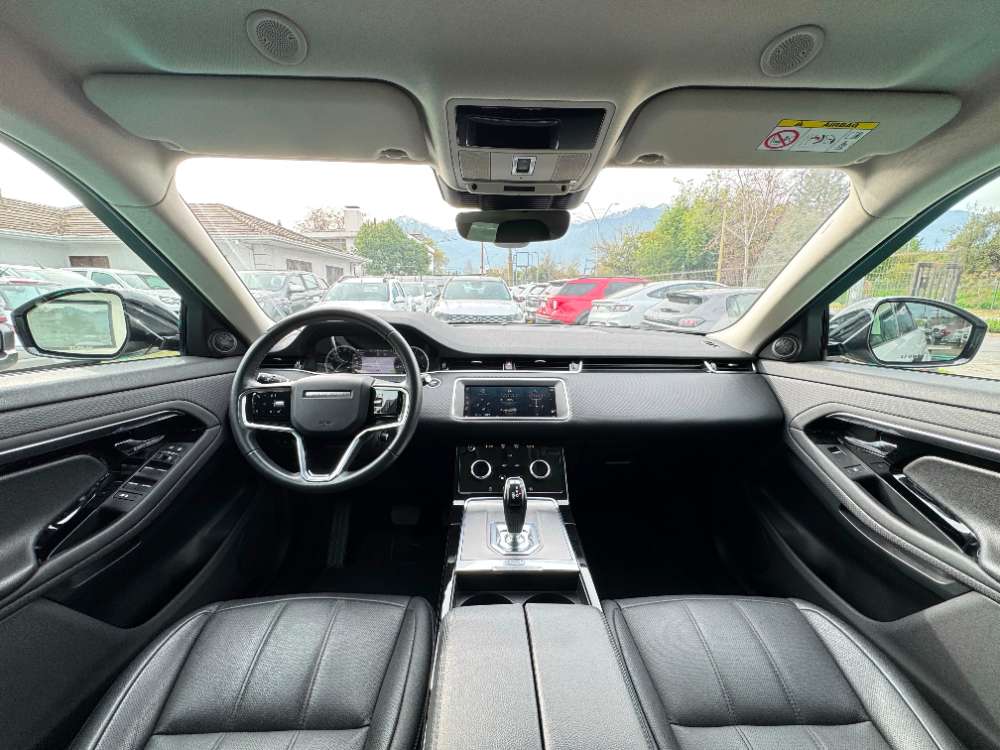Land Rover Evoque 15