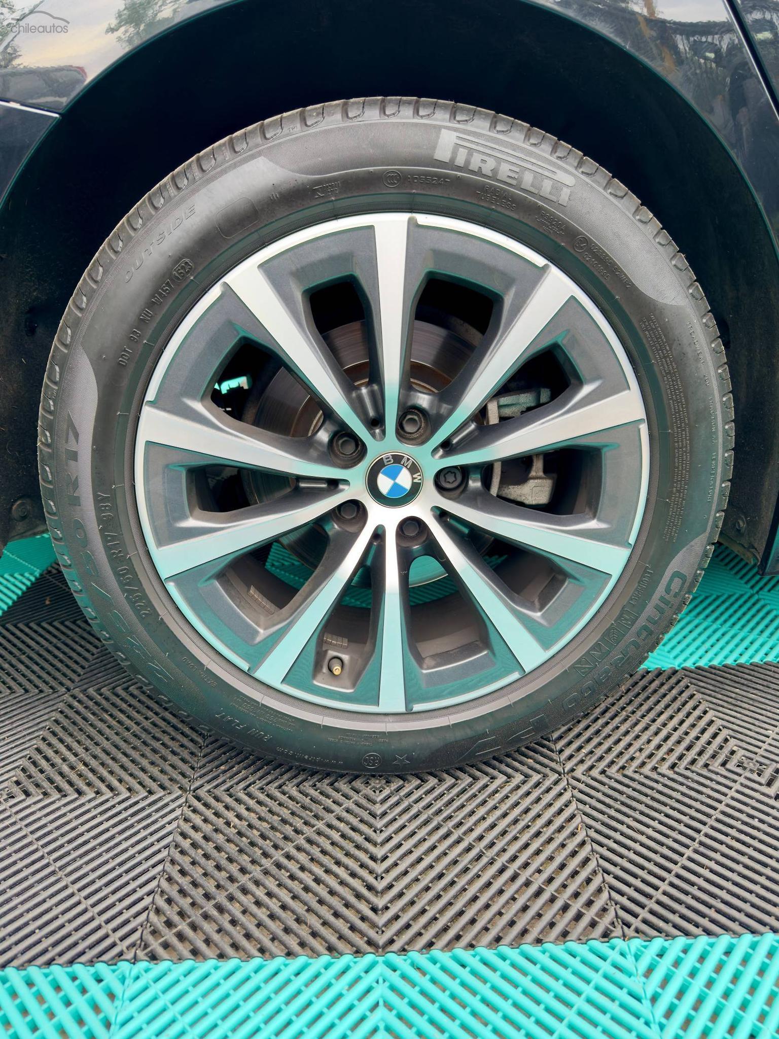 BMW 320I 24