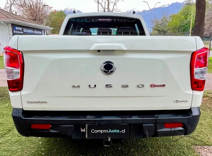 SsangYong Grand Musso 7