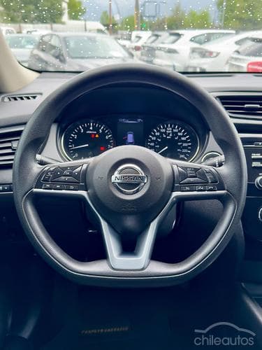 Nissan X-Trail 17