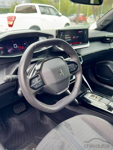 Peugeot 2008 15