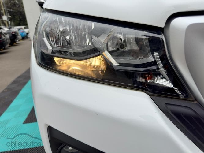 Peugeot Landtrek 10