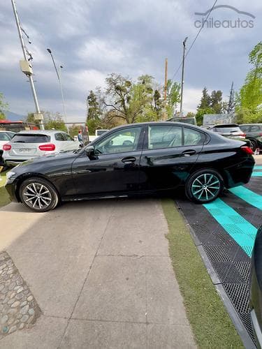 BMW 320I 3