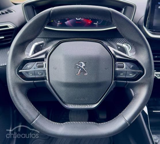 Peugeot 2008 16