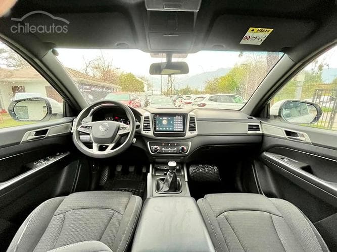 SsangYong Grand Musso 21