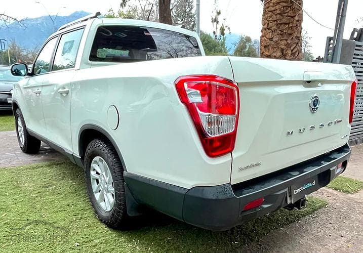 SsangYong Grand Musso 5