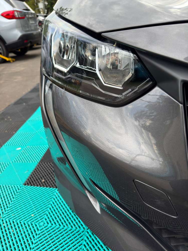 Peugeot 208 2