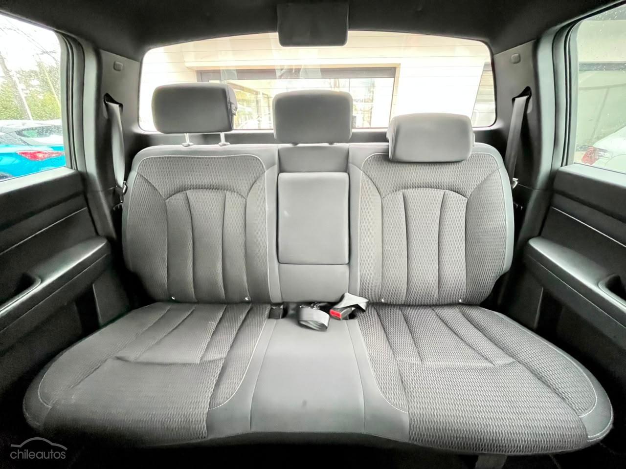 SsangYong Grand Musso 24