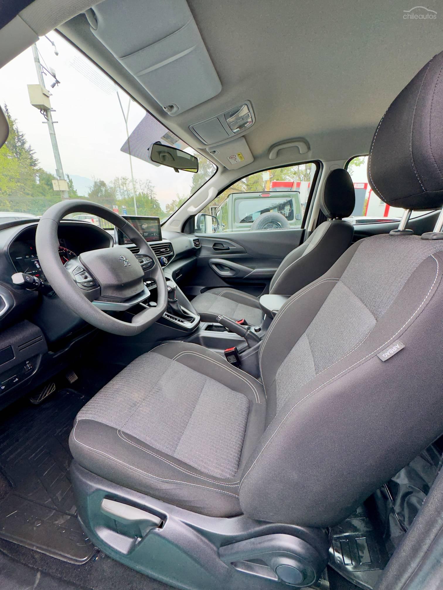 Peugeot Landtrek 12