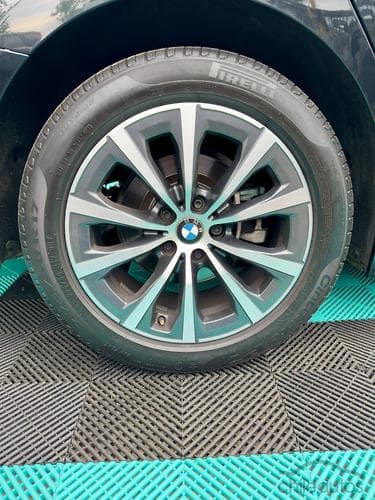 BMW 320I 24