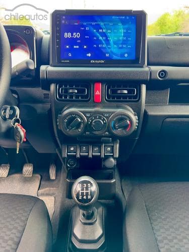 Suzuki Jimny 19