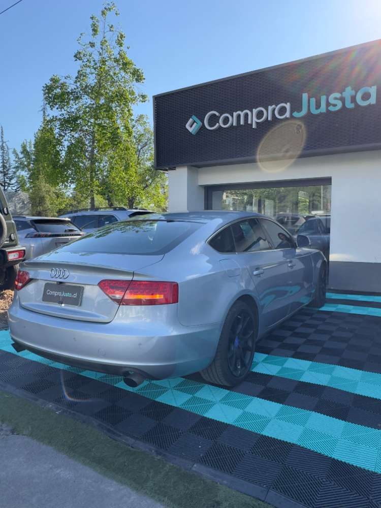 Audi A5 8