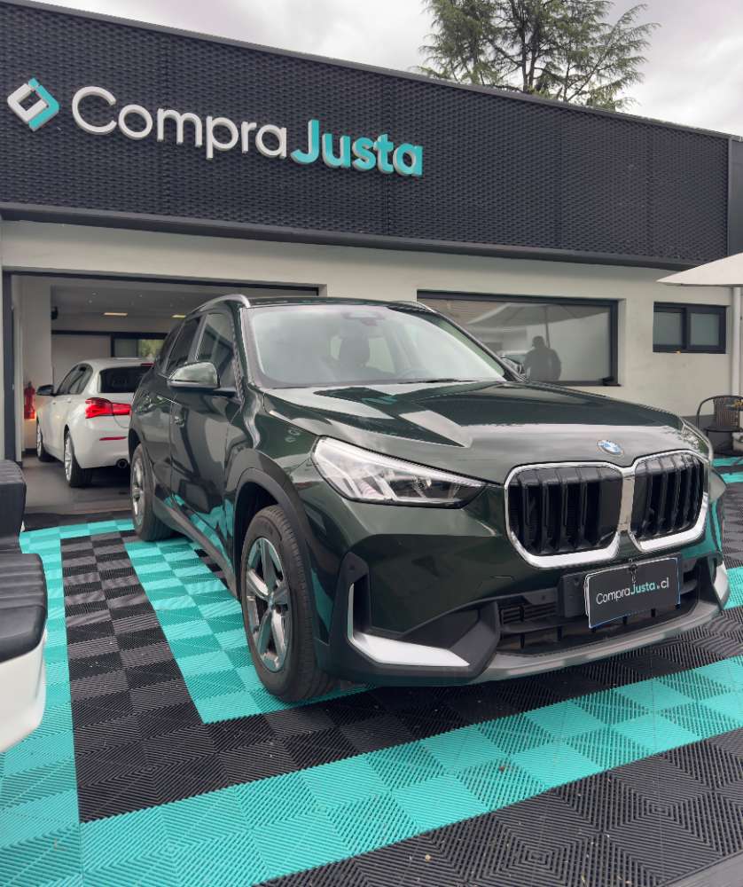 BMW X1 13