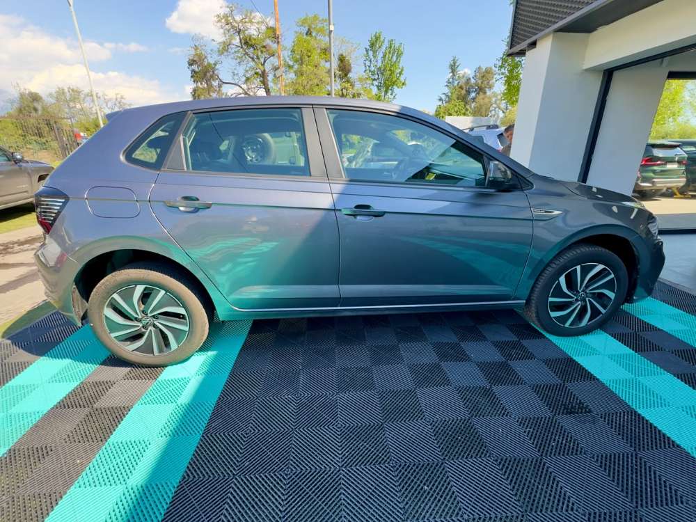 Volkswagen Polo 11