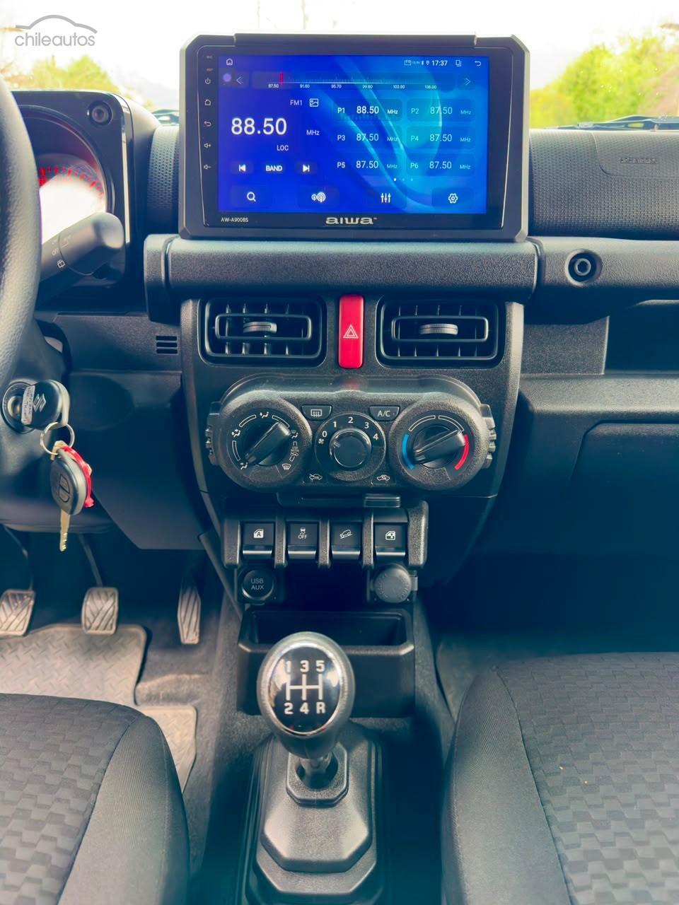 Suzuki Jimny 19